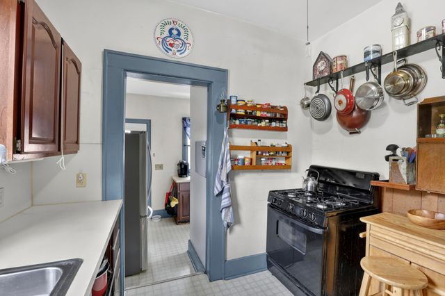 302 N Franklin Street, Delaware, OH 43015