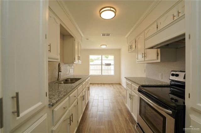 3204 Sycamore Avenue, Mcallen, TX 78501