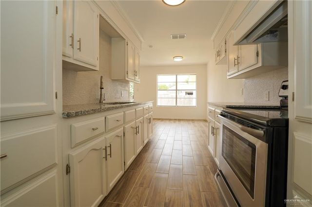 3204 Sycamore Avenue, Mcallen, TX 78501