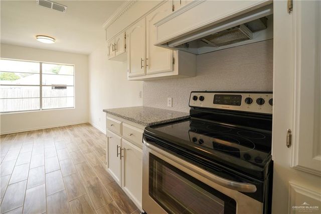 3204 Sycamore Avenue, Mcallen, TX 78501