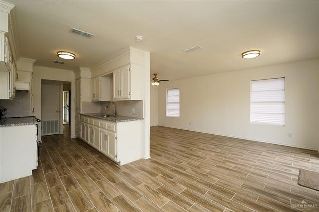 3204 Sycamore Avenue, Mcallen, TX 78501