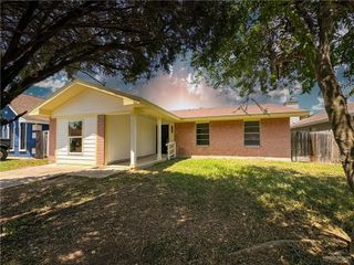 3204 Sycamore Avenue, Mcallen, TX 78501