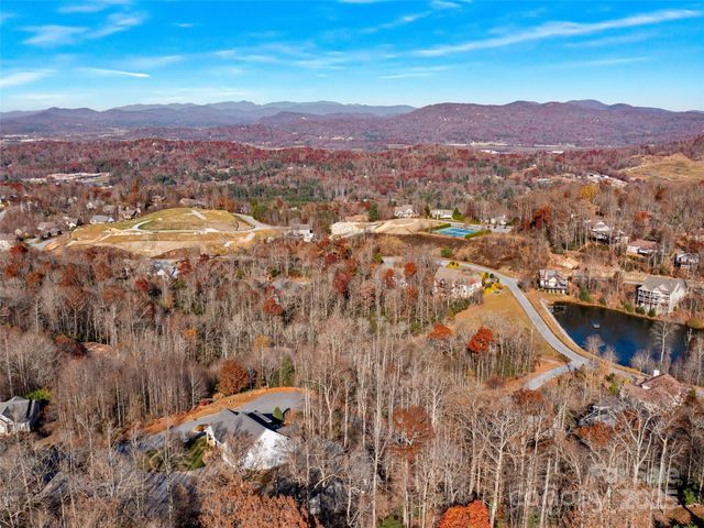 99999 Bay Laurel Lane, Hendersonville, NC 28791