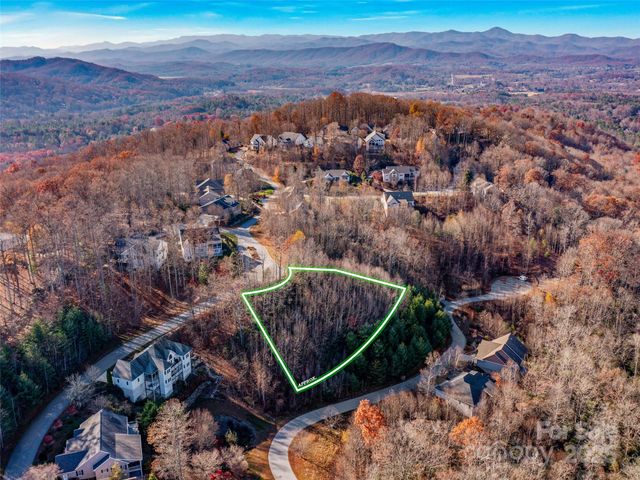 99999 Bay Laurel Lane, Hendersonville, NC 28791