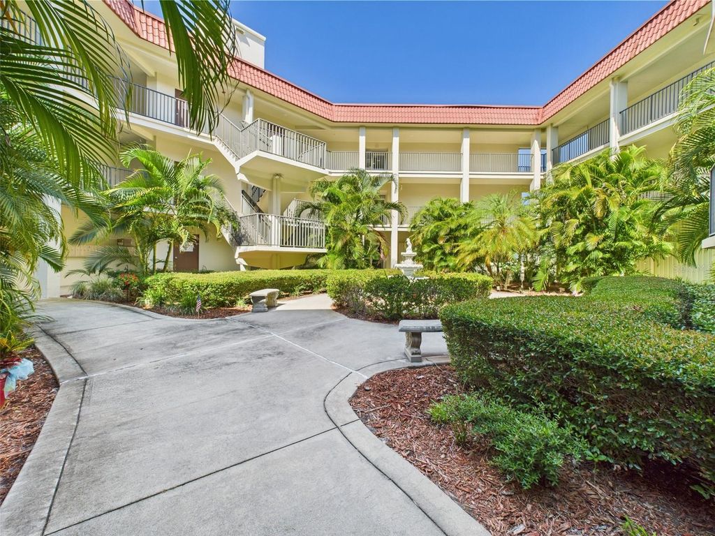 2700 BAYSHORE BOULEVARD 3210, Dunedin, FL 34698