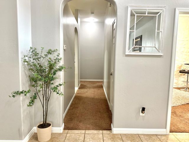 18 Claudia Autumn Drive, Bakersfield, CA 93314