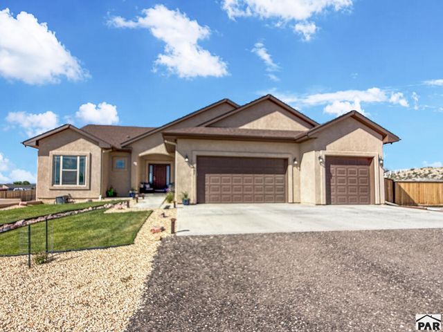 1607 W Hermosa Dr, Pueblo West, CO 81007