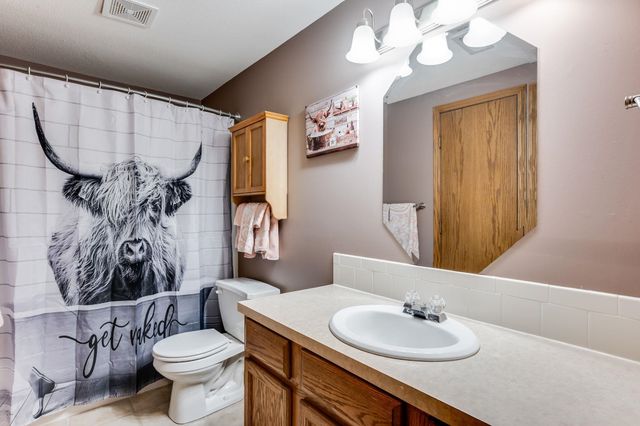 11838 W Neville Ct, Wichita, KS 67205