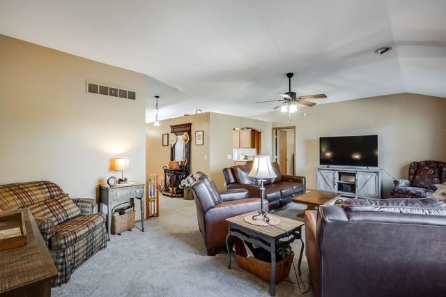 11838 W Neville Ct, Wichita, KS 67205