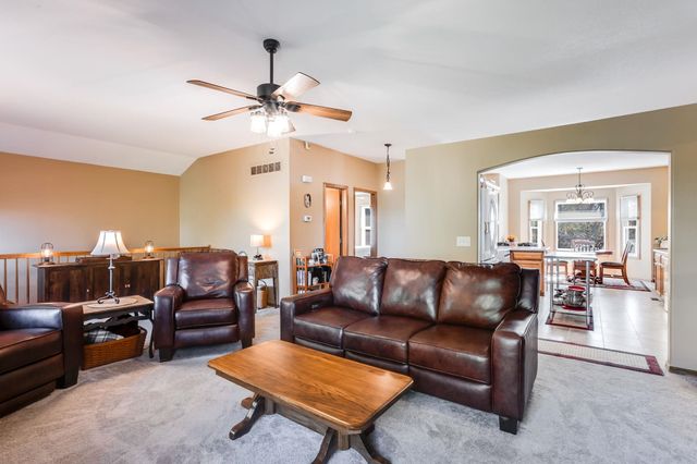 11838 W Neville Ct, Wichita, KS 67205