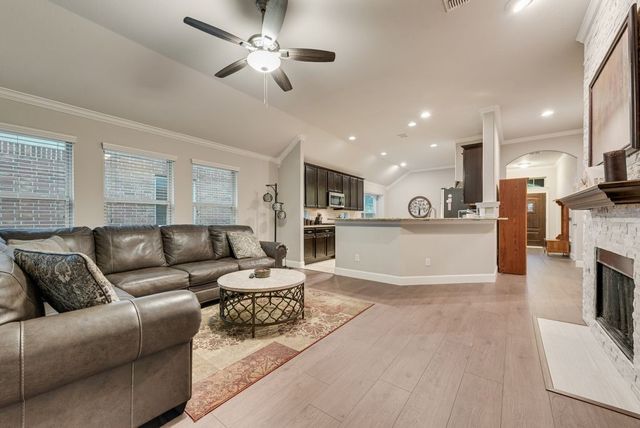 905 Park Place Lane, Mckinney, TX 75071