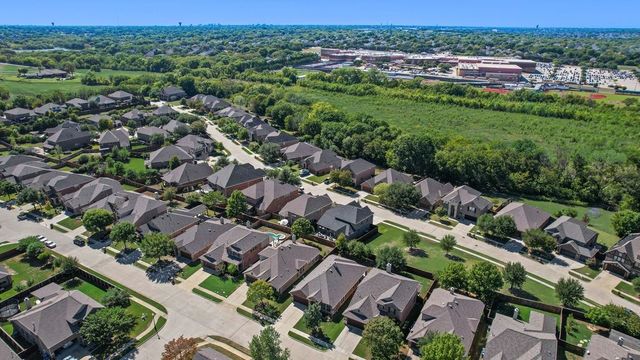 905 Park Place Lane, Mckinney, TX 75071
