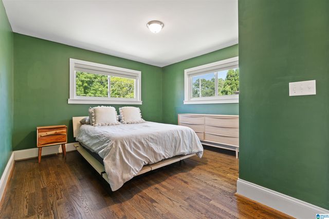 1963 4TH PLACE S, Birmingham, AL 35205