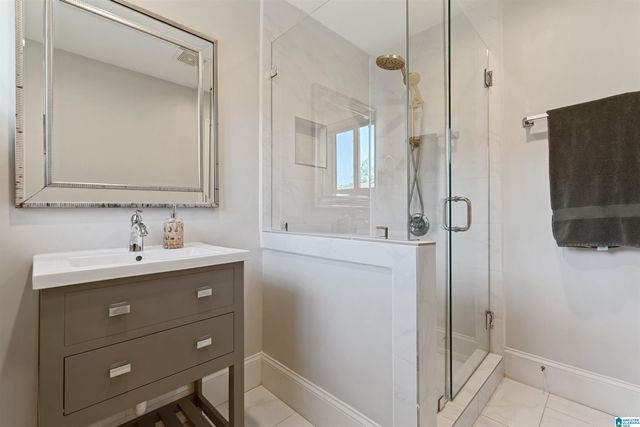 1963 4TH PLACE S, Birmingham, AL 35205