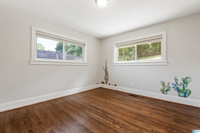 1963 4TH PLACE S, Birmingham, AL 35205