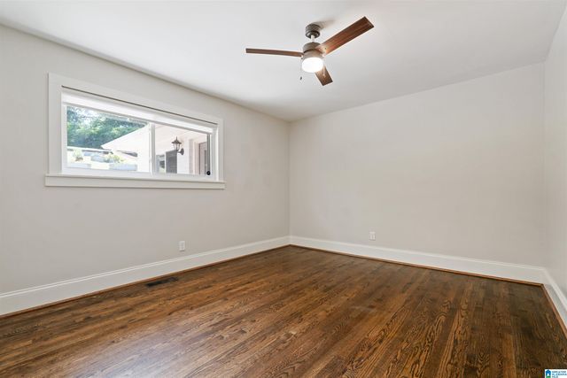 1963 4TH PLACE S, Birmingham, AL 35205