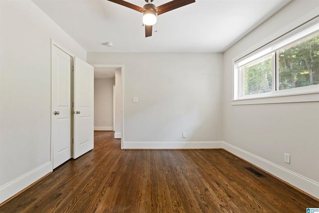 1963 4TH PLACE S, Birmingham, AL 35205