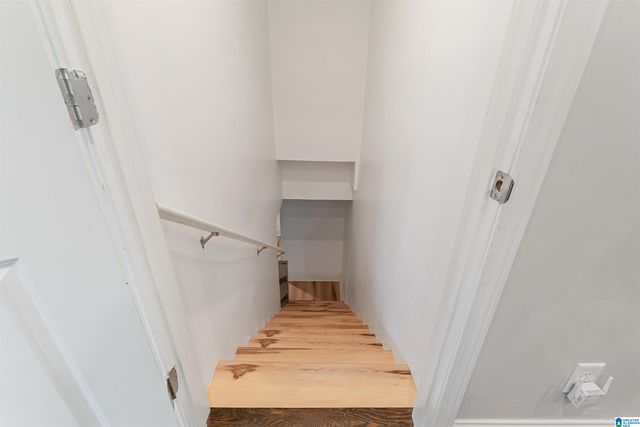 1963 4TH PLACE S, Birmingham, AL 35205