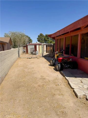 2016 Barcelona Circle, Barstow, CA 92311