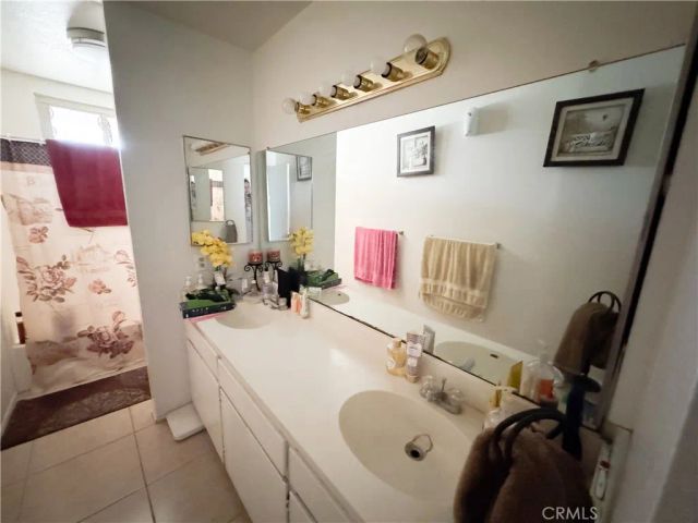 2016 Barcelona Circle, Barstow, CA 92311