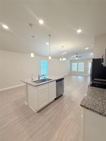 3331 Trail View Drive, Rosenberg, TX 77471