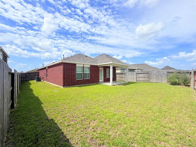 3331 Trail View Drive, Rosenberg, TX 77471