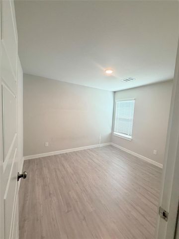 3331 Trail View Drive, Rosenberg, TX 77471