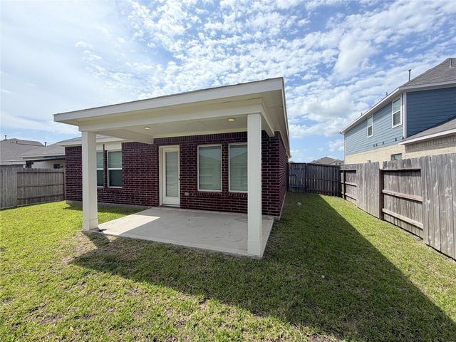 3331 Trail View Drive, Rosenberg, TX 77471