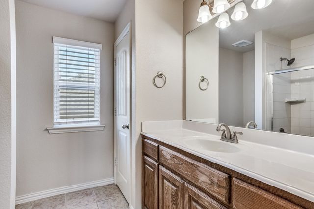 911 Melshire Drive, Garland, TX 75040