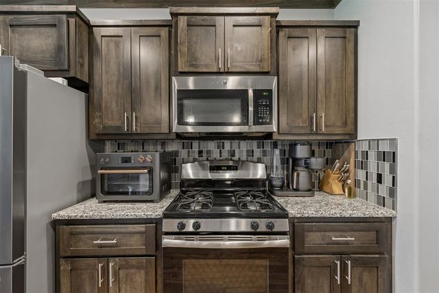 6116 Beverly Hills Drive, Edmond, OK 73034