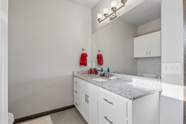 6116 Beverly Hills Drive, Edmond, OK 73034