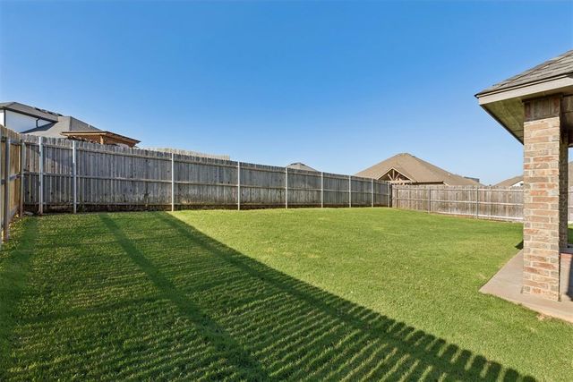 6116 Beverly Hills Drive, Edmond, OK 73034