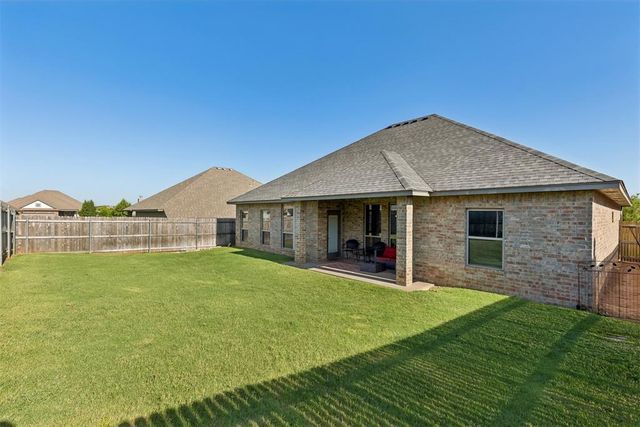 6116 Beverly Hills Drive, Edmond, OK 73034