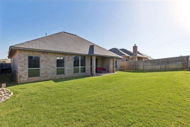 6116 Beverly Hills Drive, Edmond, OK 73034