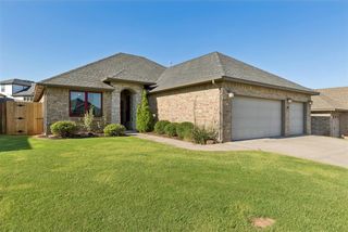 6116 Beverly Hills Drive, Edmond, OK 73034