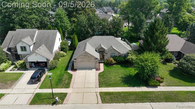 50576 Commons Drive, Macomb, MI 48042