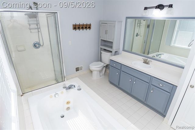 50576 Commons Drive, Macomb, MI 48042