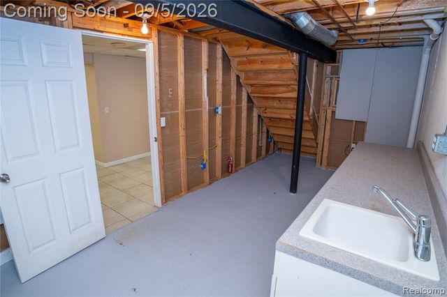 50576 Commons Drive, Macomb, MI 48042