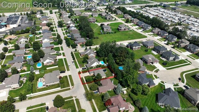 50576 Commons Drive, Macomb, MI 48042
