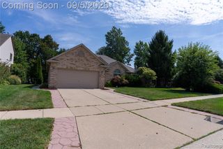 50576 Commons Drive, Macomb, MI 48042