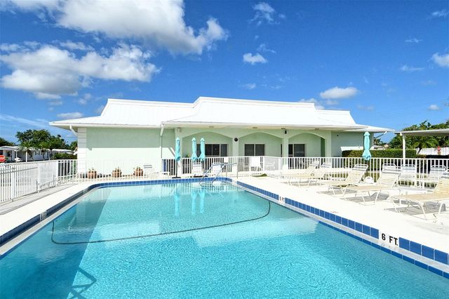 49 CABALLO WAY, Bradenton, FL 34209