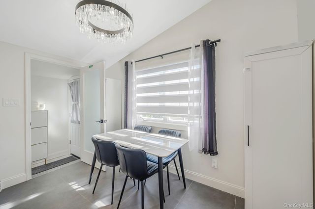 16 Riviera Parkway, Lindenhurst, NY 11757