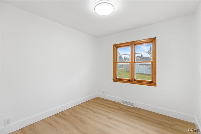 94 Campbell Avenue, Whitestown, NY 13495