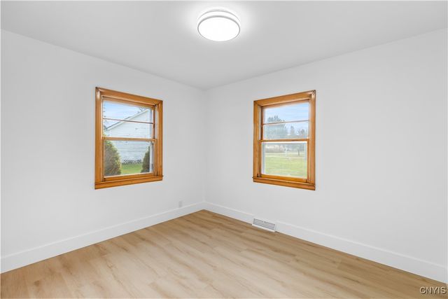 94 Campbell Avenue, Whitestown, NY 13495