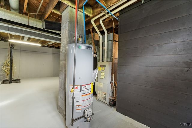 94 Campbell Avenue, Whitestown, NY 13495