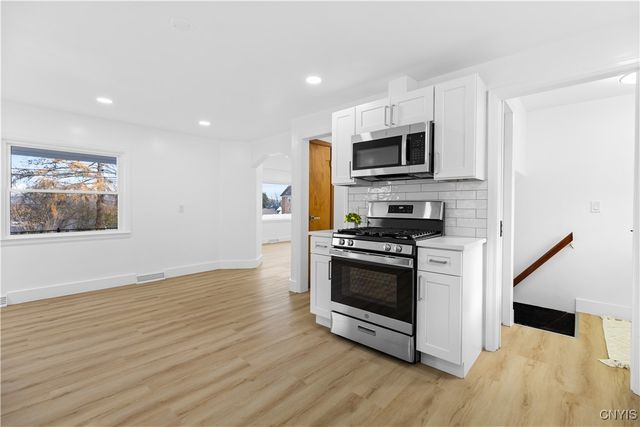 94 Campbell Avenue, Whitestown, NY 13495