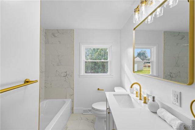 94 Campbell Avenue, Whitestown, NY 13495