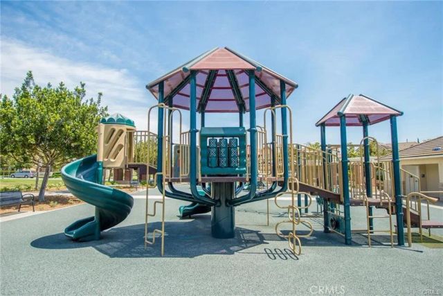 7862 Holland Park Ct, Chino, CA 91708
