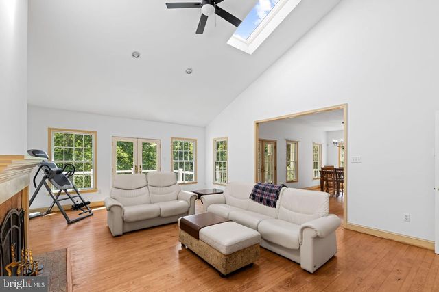 5017 NORRISVILLE RD, White Hall, MD 21161