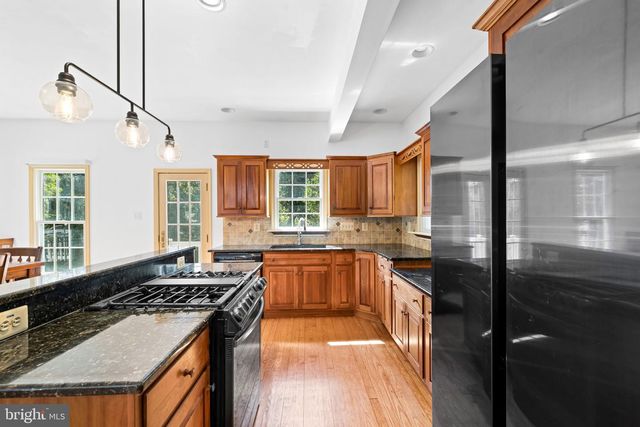 5017 NORRISVILLE RD, White Hall, MD 21161